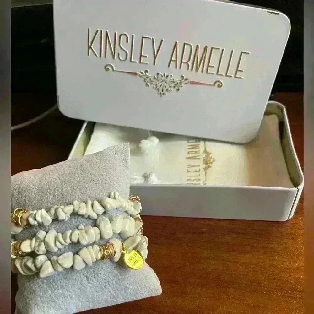 Kinsley Armelle pepper cluster bracelet